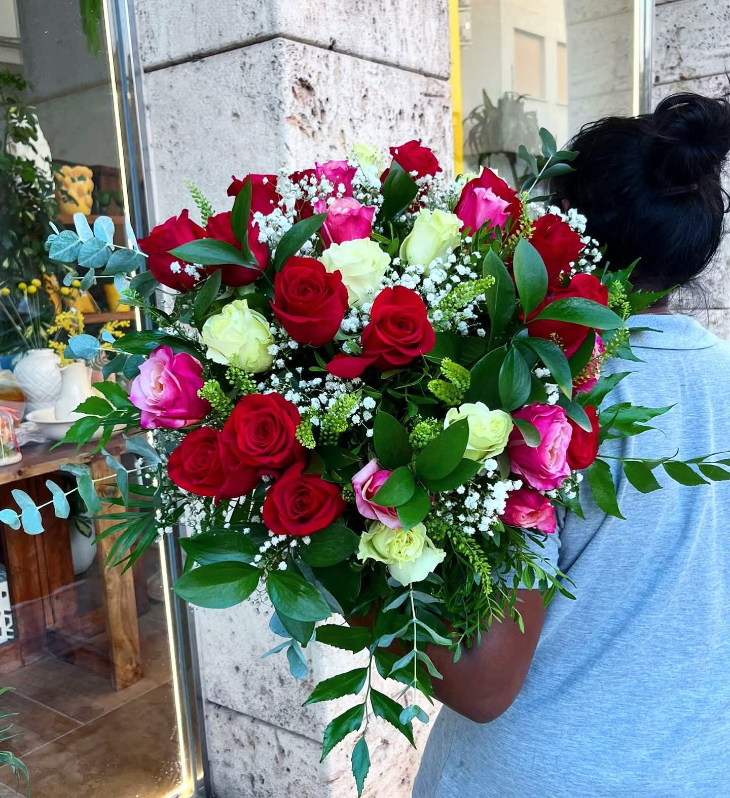 Ramo 25 rosas