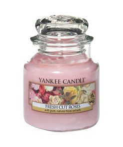 Fresh Cut Roses - Vela perfumada mediana. Yankee Candle