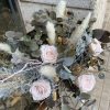 Ramo de rosas eternas y verdes preservados en todos rosados