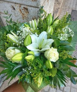 Ramo Variado de flores blancas